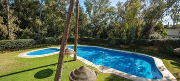 Two-bedroom ground floor apartment for rent in Marbella