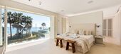 Вилла на берегу моря в аренду в Golden Mile Marbella
