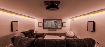 Вилла на берегу моря в аренду в Golden Mile Marbella