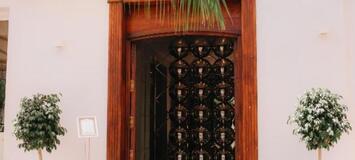 For rent aparmtent in Golden Mile