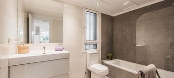 Apartamento en alquiler en Playa Esmeralda, Marbella