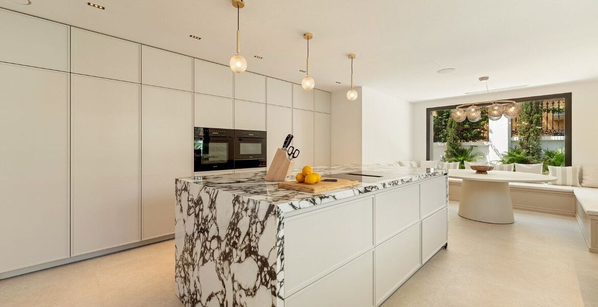 Villa for rent in Puerto Banus
