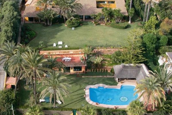 Villa for rent in Puente Romano