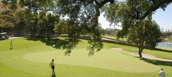 Enjoy an amazing Santa Clara Golf Course