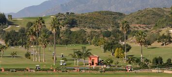 Enjoy an amazing Santa Clara Golf Course
