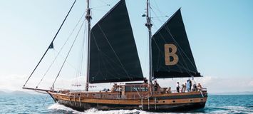 Barco en Ibiza