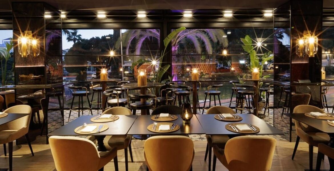 La Sala Restaurant 