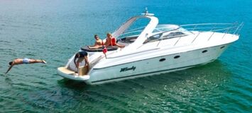 Yate Windy 42 Grand Bora en alquiler en Puerto Banús.