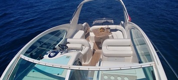 Yacht Fairline Targa 48 for rental in Puerto Banús, Marbella