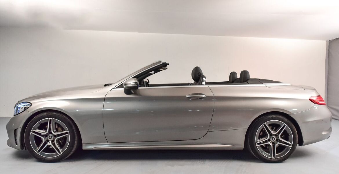 Rent a car MERCEDES-BENZ C220D CABRIO